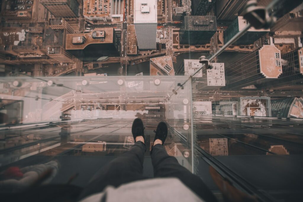 Féminicide, témoignage d'une survivante féminicide il m'a frappé peur du vide